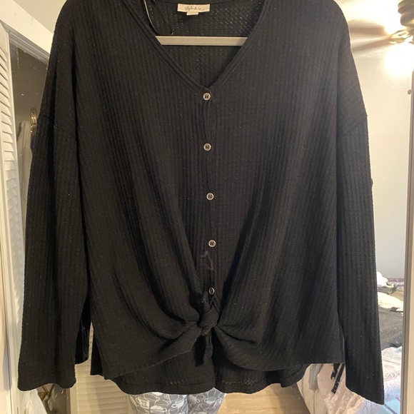 Plus size sweater - Picture 2 of 4